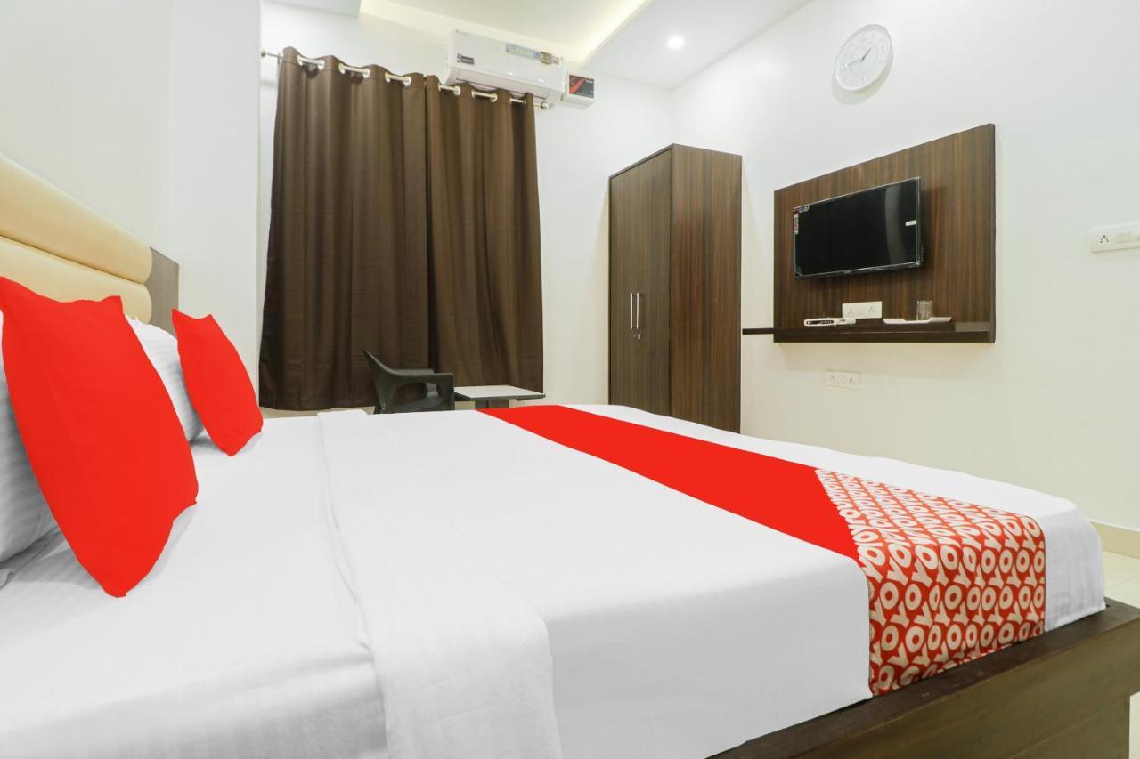 Oyo 85906 Hotel Noor Residency อัมริตสา ภายนอก รูปภาพ