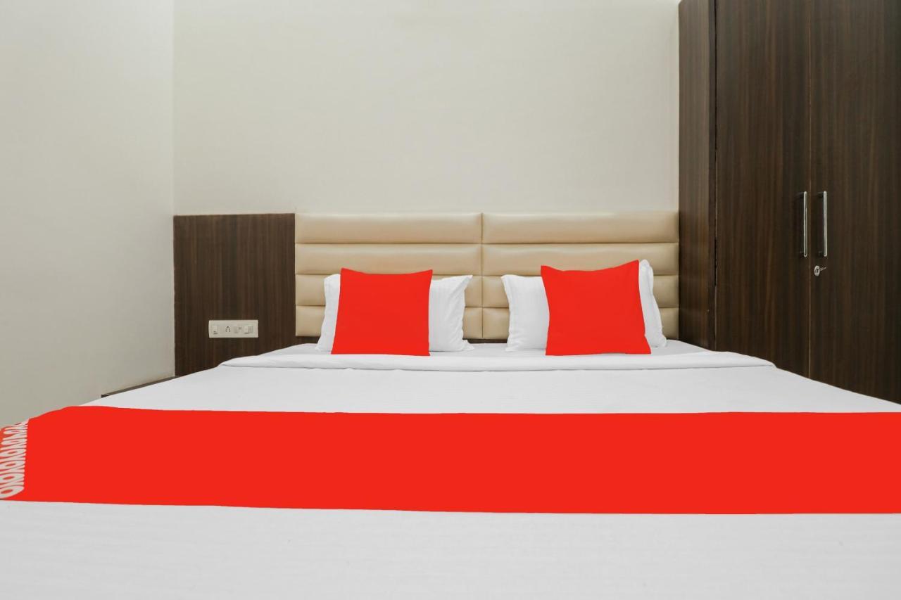Oyo 85906 Hotel Noor Residency อัมริตสา ภายนอก รูปภาพ